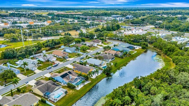 Building Photo - 5304 72nd St E