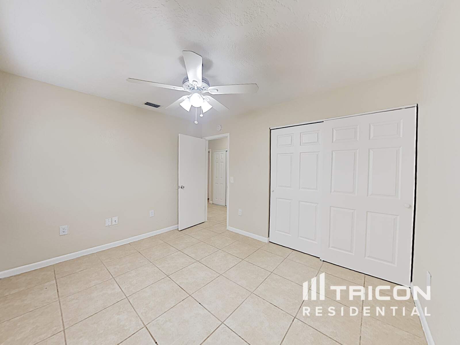 Building Photo - 900 Watt Cir