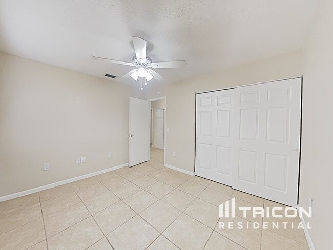 Building Photo - 900 Watt Cir