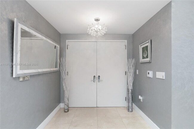 Building Photo - 17121 Collins Ave