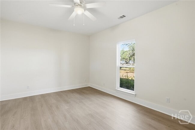 Building Photo - 309 Honey Ridge Rd