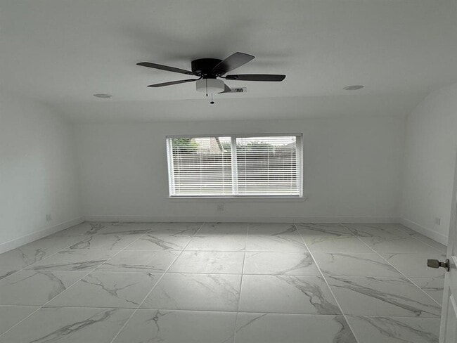 Building Photo - 5224 Kendall Glen Ct
