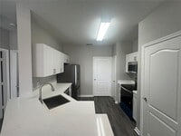 Building Photo - 18046 Villa Creek Dr