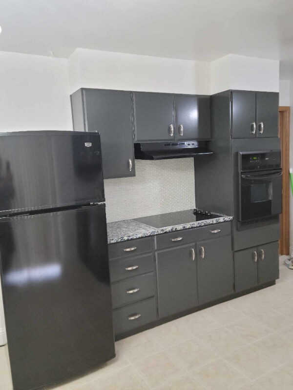 Building Photo - 1217 24th Ave Ct