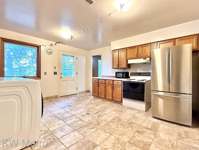 Building Photo - 1448 Inwoods Cir
