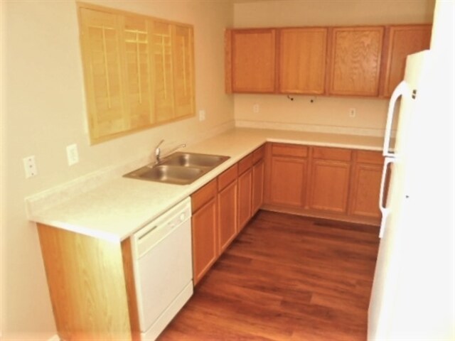 Building Photo - 10778 W Louise Dr