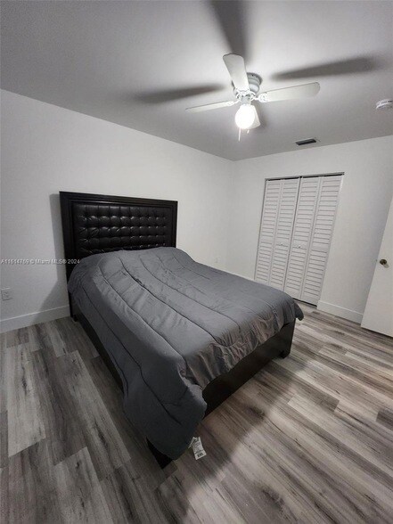 Building Photo - 4876 NW 4th Terrace