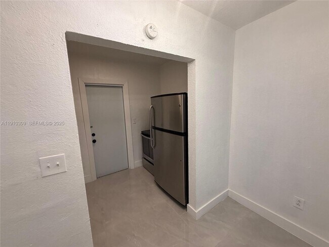 Building Photo - 1251 NW 61st St