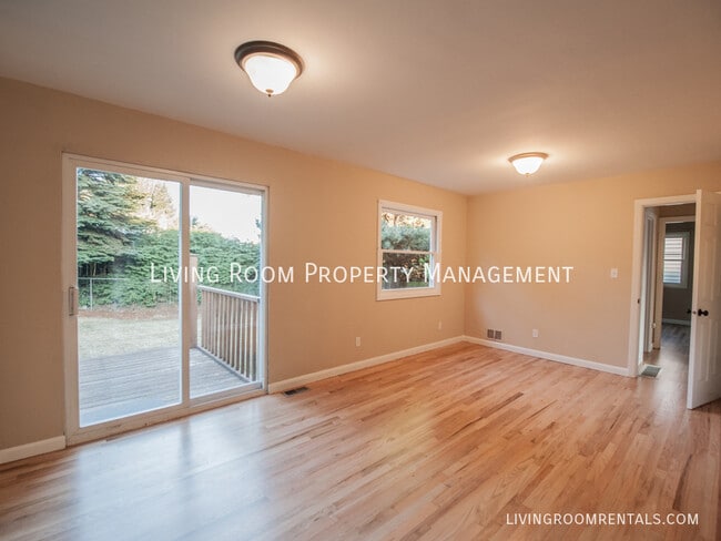 Building Photo - 2814 SE 78th Ave