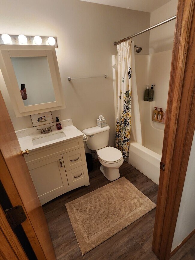 Building Photo - 3309 Nightingale Ct