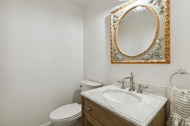 Building Photo - 5106 Hawks Nest