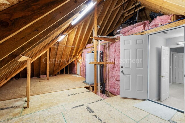 Building Photo - 4728 Wedgefield Dr