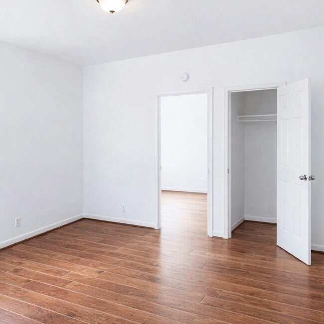 Building Photo - 6833 Avenue C