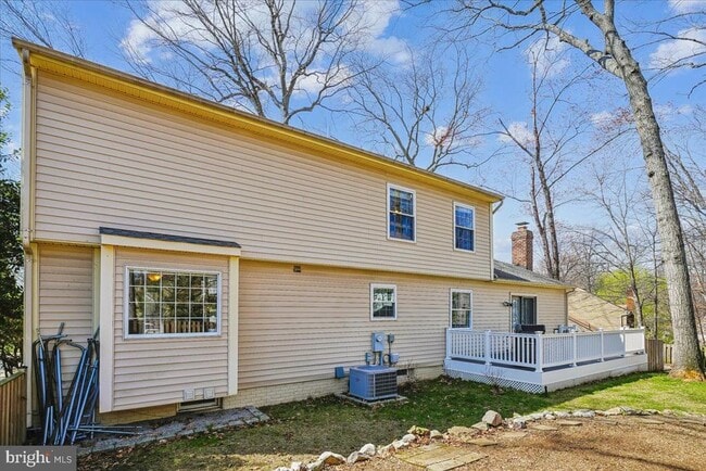 Building Photo - 4400 Loganberry Ln