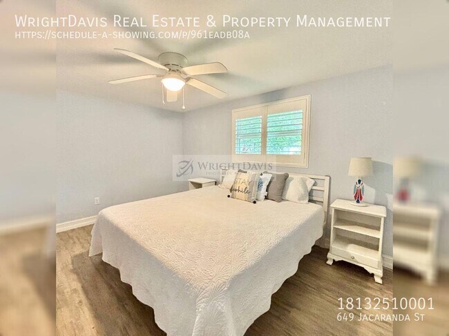Building Photo - 649 Jacaranda St