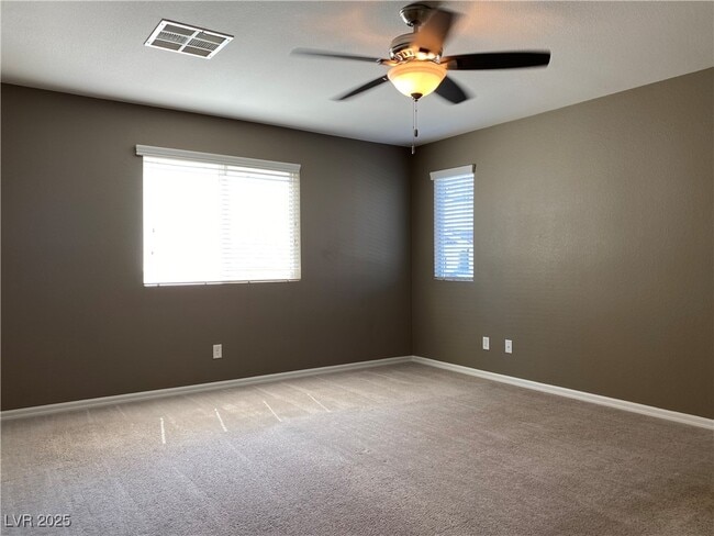 Building Photo - 10817 Wrigley Field Ave