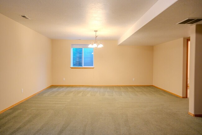 Building Photo - 217 Coho Rd