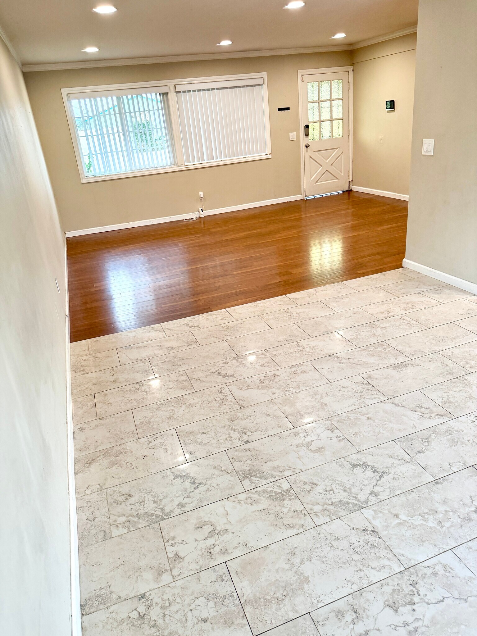 Building Photo - 6502 Edgemont Dr