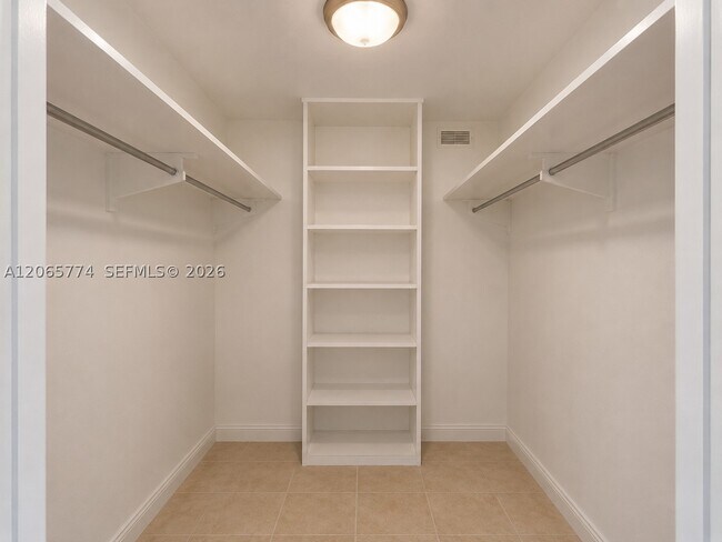 Building Photo - 5401 Collins Ave