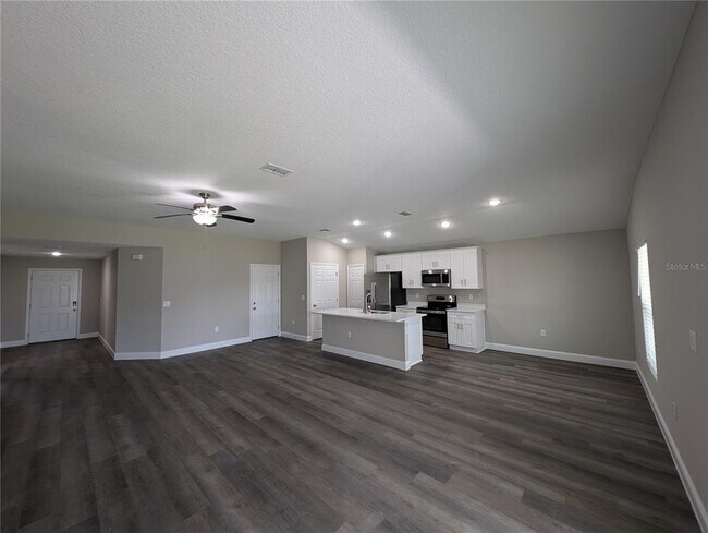 Building Photo - 174 Kroll Ln