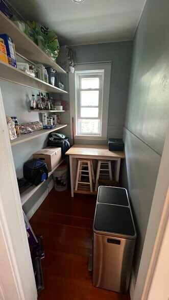 Walk-in pantry - 29 Rose St