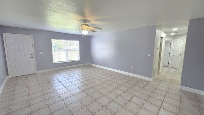 Building Photo - 104 Charles Dr