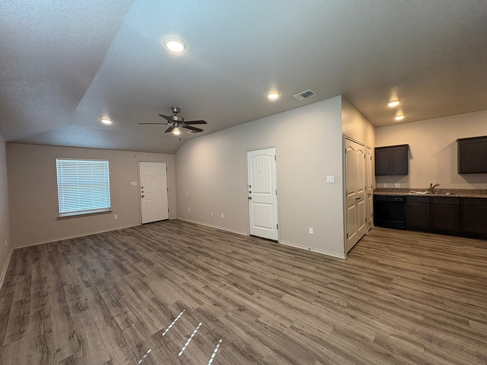 Building Photo - 2408 FM 1113