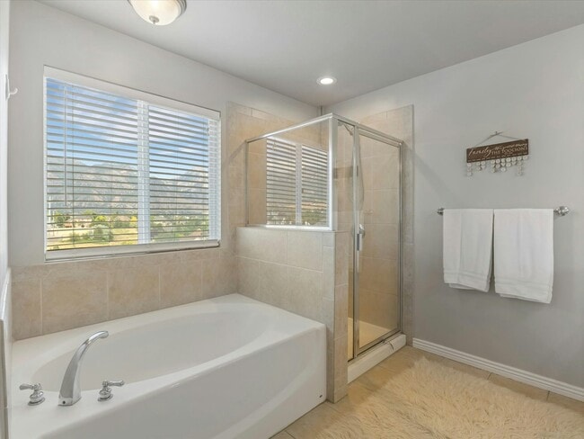 Building Photo - 11914 N Apollo Way
