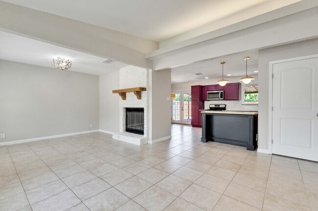 Building Photo - 7107 Cherry Meadow Dr