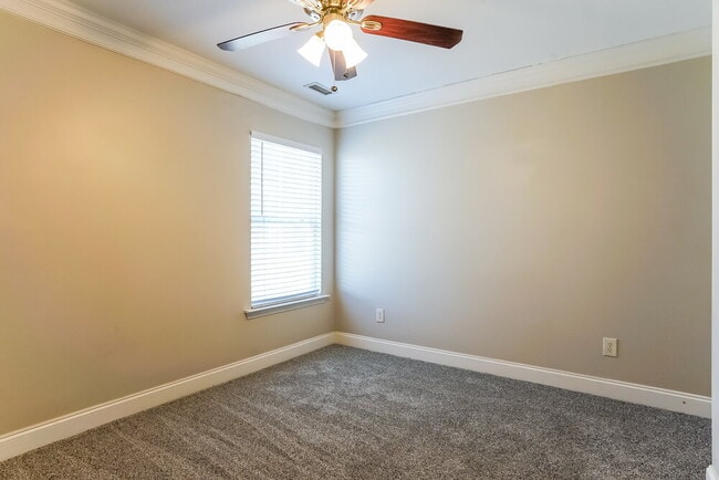 Building Photo - 447 Averasboro Dr