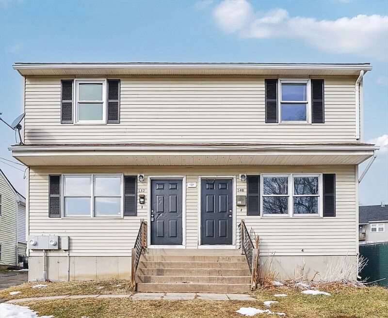 Building Photo - 140 Cherry St