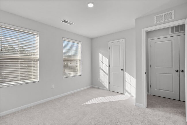 Building Photo - 3031 Castle Loch Ln