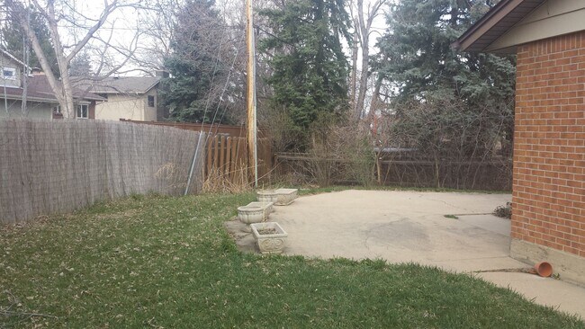 Building Photo - Spacious 4B/2B Home in Boulder, CO! Availa...