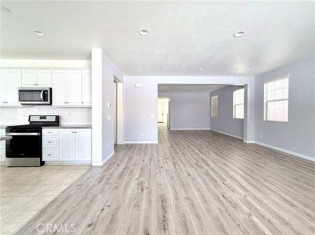 Building Photo - 3947 Trinitas Wy