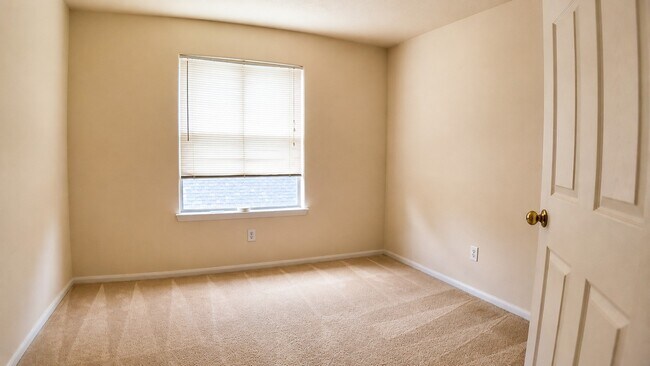 Building Photo - 1523 Park Harbor Estates Dr
