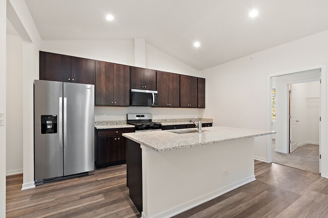 Building Photo - 64 Olympus Dr