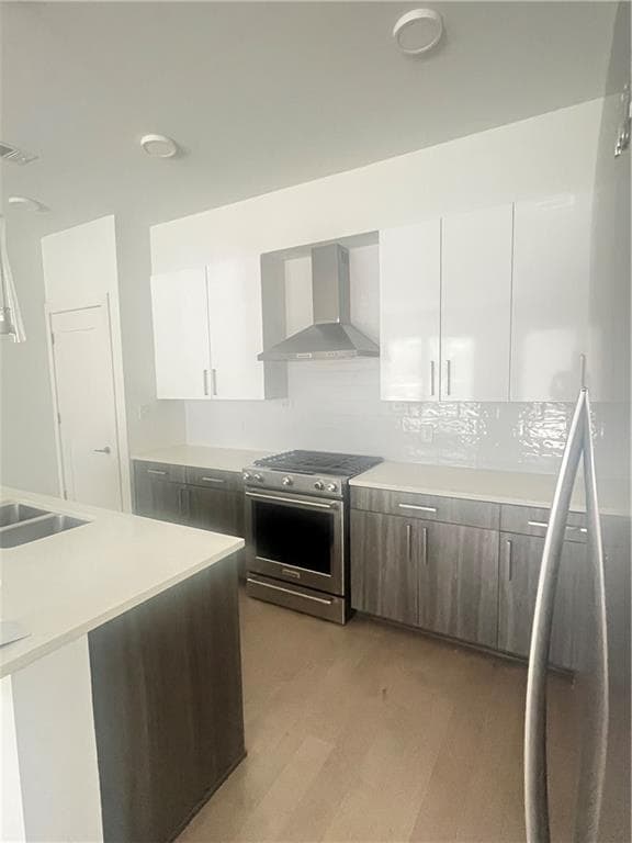 Building Photo - 775 Juniper St NE