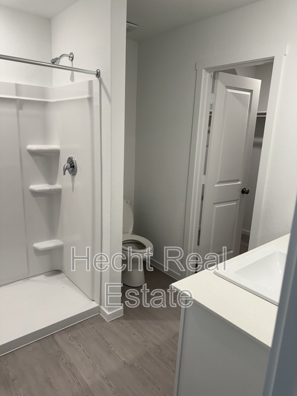 Building Photo - 1526 Tiptop Mdw