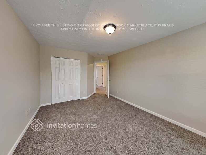 Building Photo - 3175 Gallery Walk