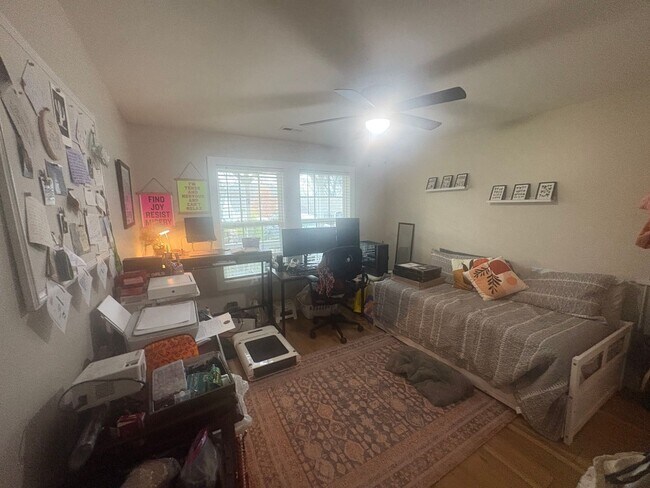 Building Photo - 2BR/ 2BA one-level home in North Knoxville