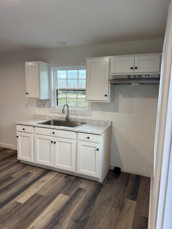 Building Photo - 213 Bloom Dr