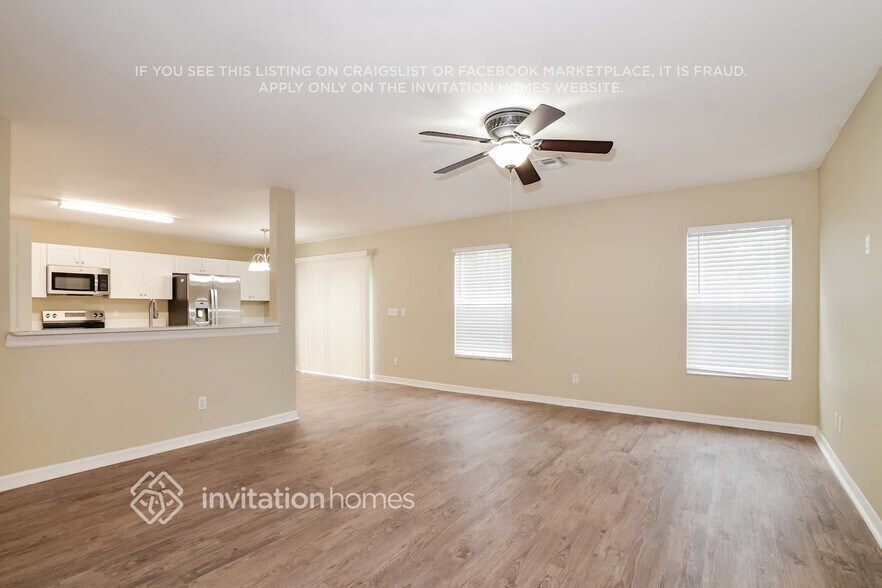 Building Photo - 1342 Bella Coola Dr