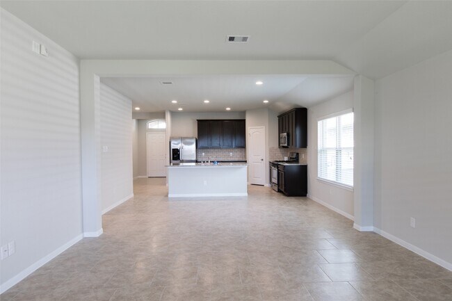 Building Photo - 29311 Dunns Creek Ct
