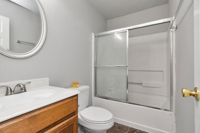 Building Photo - 8914 Dirby St