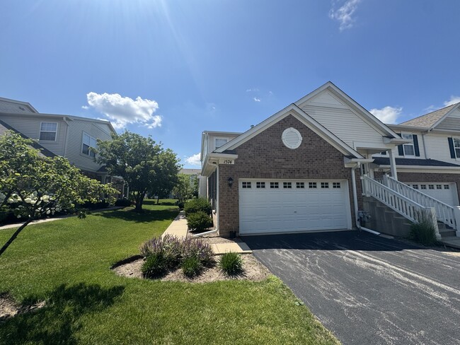Primary Photo - 1574 Millbrook Dr