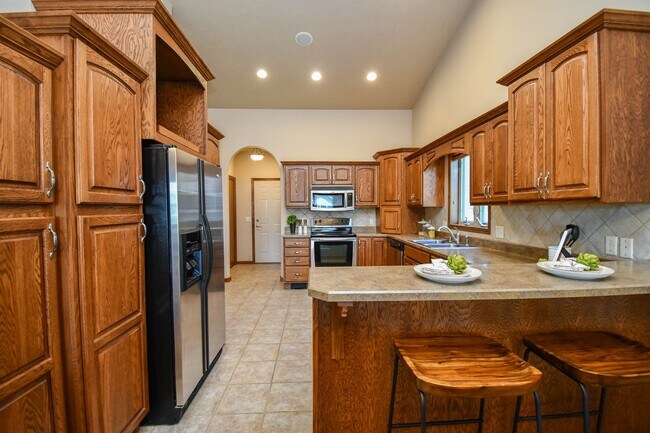 Building Photo - South Sioux Falls Rental with Open Layout ...