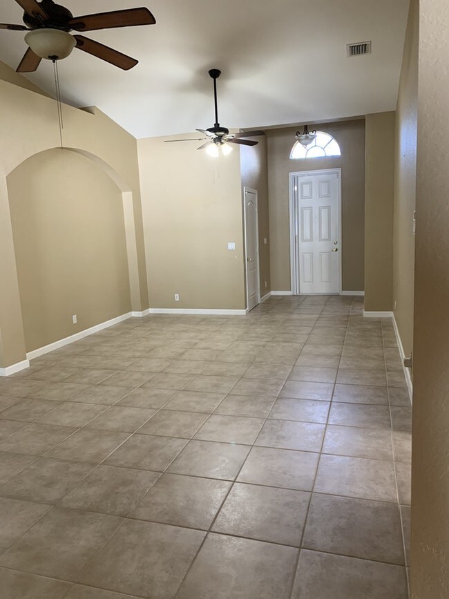 Living Area - 6312 Spring Lake Terrace