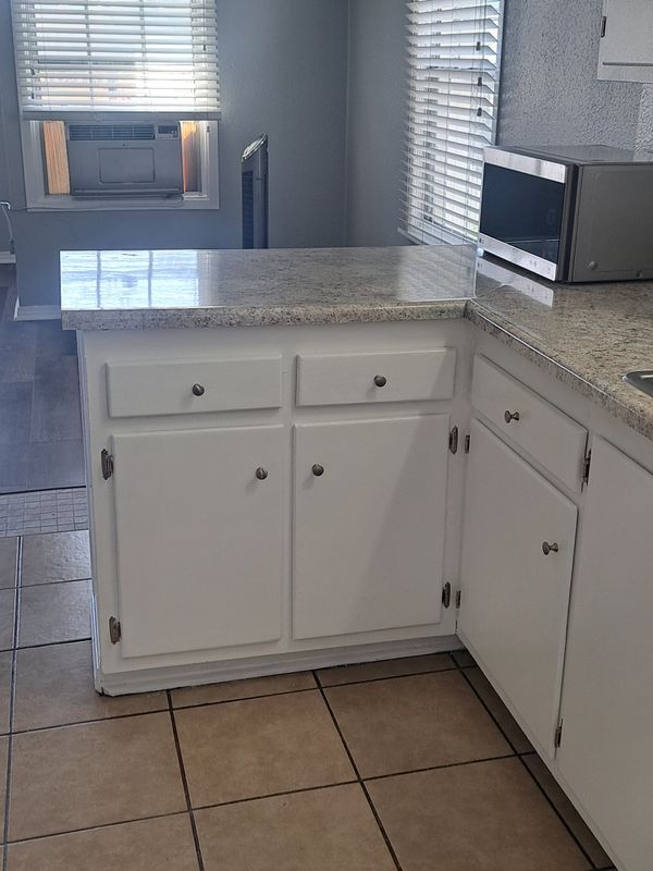 Building Photo - 666 W 3rd St