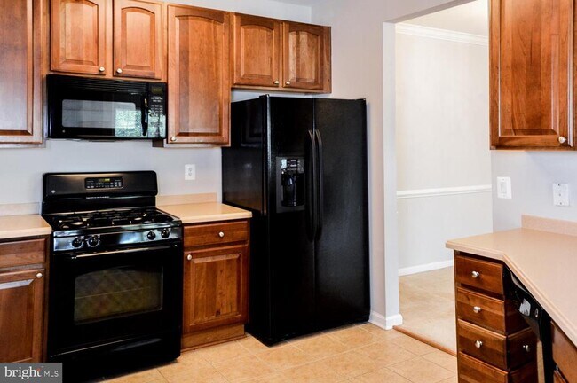 Building Photo - 2007 Connor Ct