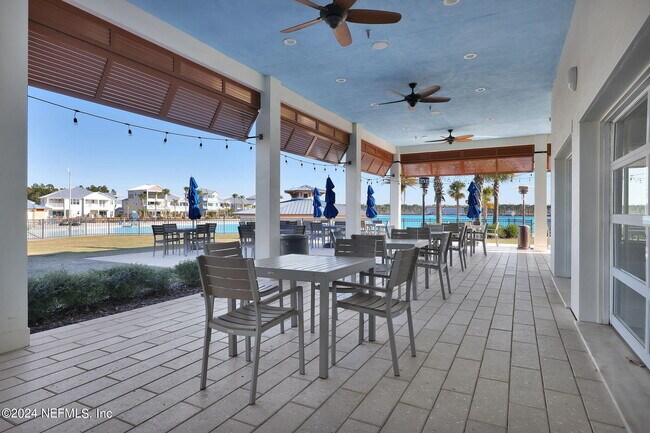 Building Photo - 635 Rum Runner Wy